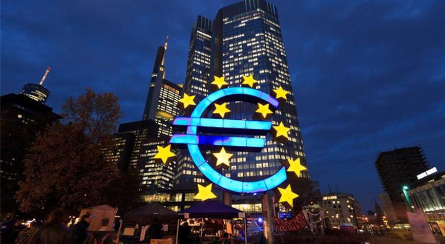 Euro Bölgesinde büyüme durma noktasında