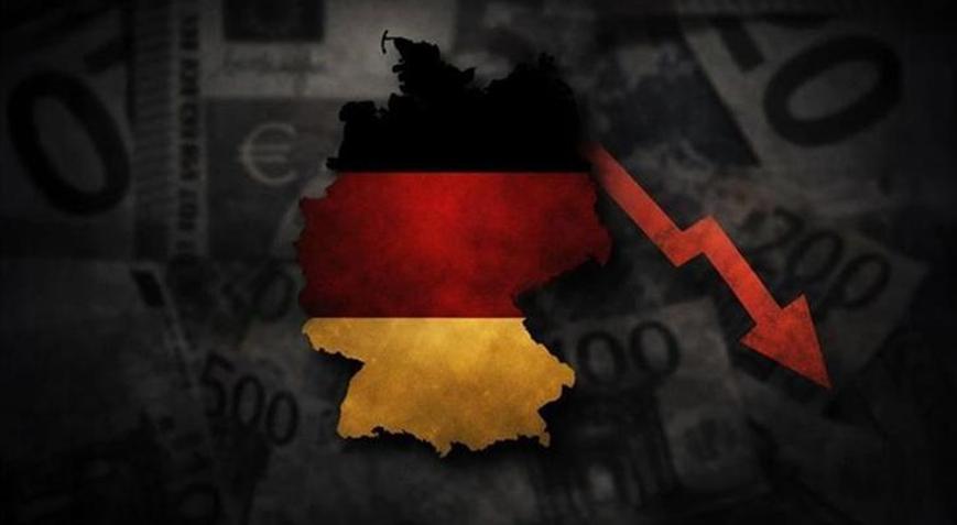 Alman ekonomisi ivme kaybetti