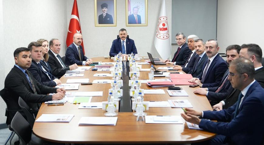 Bakan Çiftçi, Hukuk Hizmetleri Genel Müdürlüğünün çalışmaları hakkında bilgi aldı