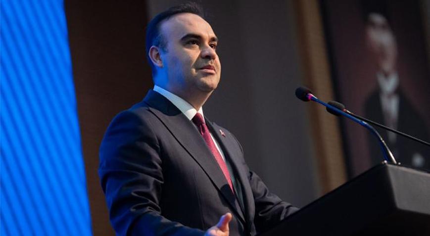 Bakan Kacır: Savunma sanayisine 456 milyar liralık yatırımın önünü açtık