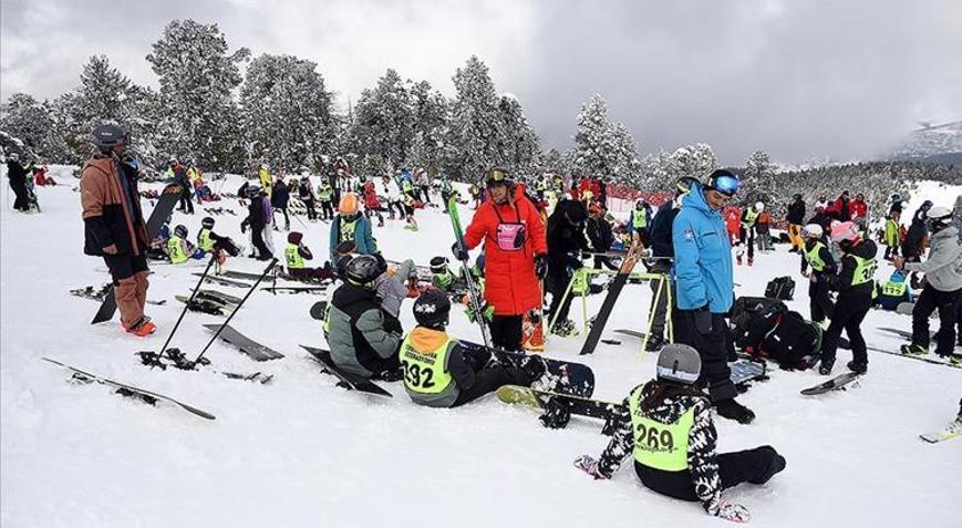 Okul Sporları Alp Disiplini, Snowboard ve Kayaklı Koşu Türkiye Şampiyonası tamamlandı
