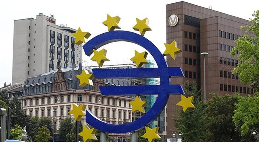 Euro Bölgesinde ekonomiye güven düştü
