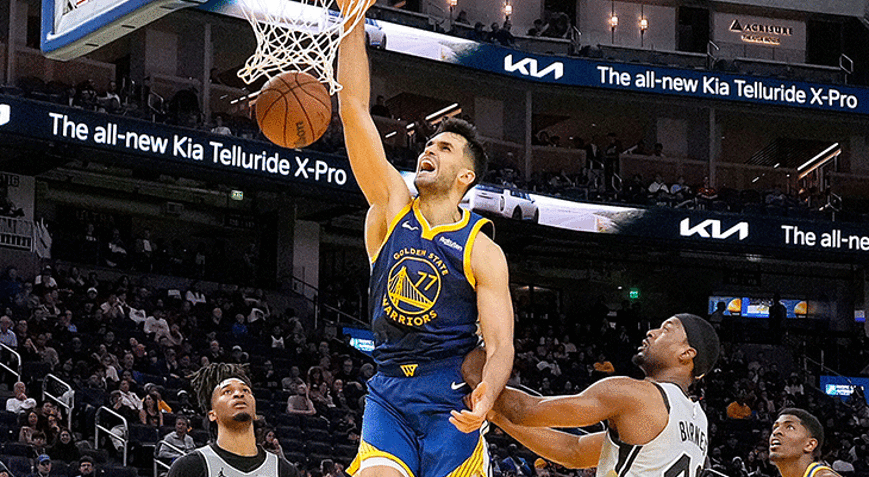 Ömer Faruk Yurtsevenin 17 sayısı Spurs karşısında Warriorsa yetmedi