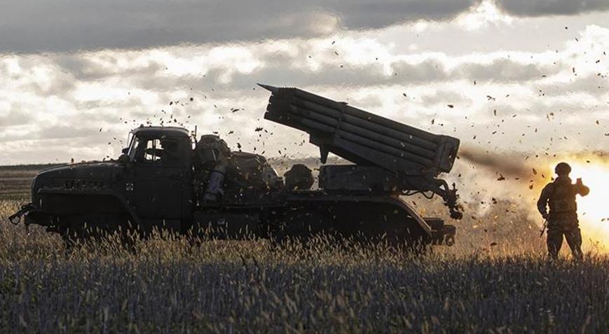 Ukrayna: Rusyaya ait bir deniz karakol uçağı, İHA deposu ve radar sistemi hedef alındı