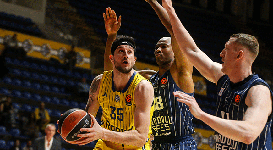 Anadolu Efes, Maccabi Rapyde mağlup oldu