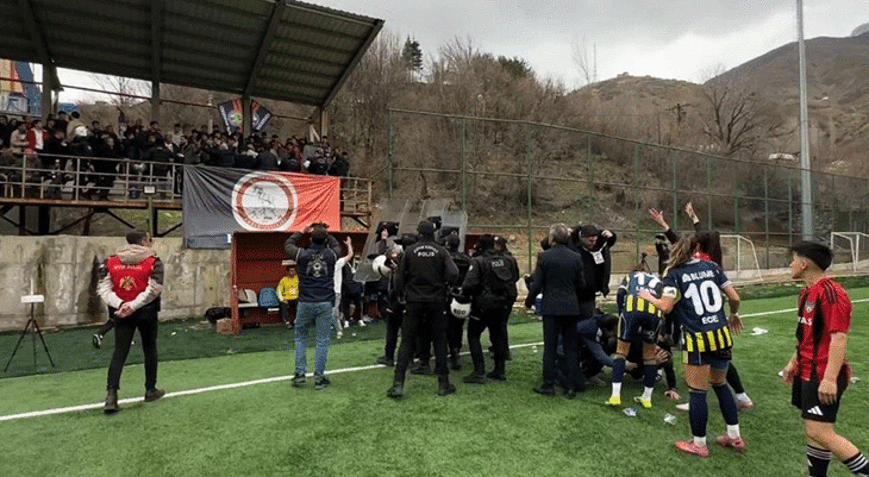 Fenerbahçeden tepki Canlı yayın aracımıza saldırıldı