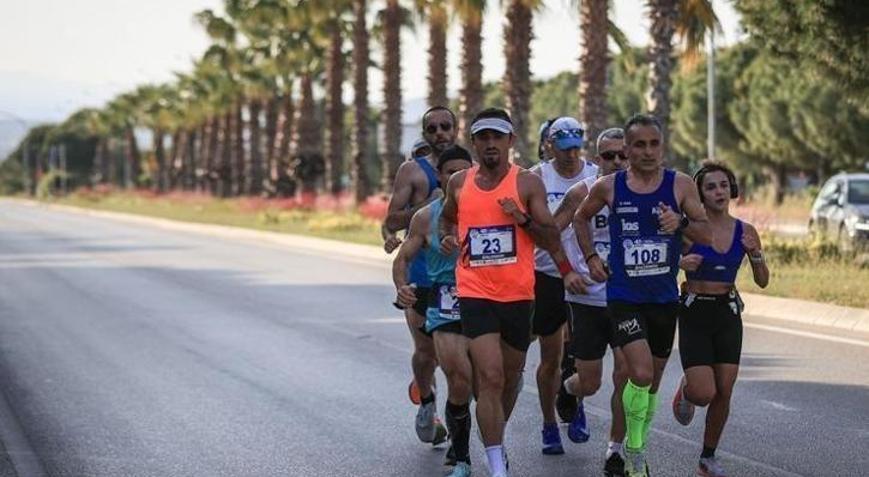 Salomon Çeşme Yarı Maratonu Ege’nin ritmini koşuya taşıyacak