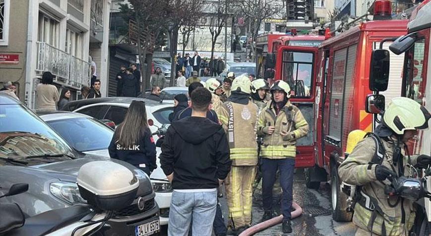 İstanbul Şişlide otelde yangın paniği: 6 kişi mahsur kaldı