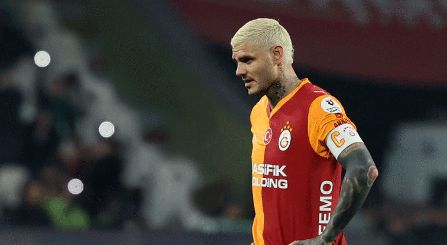 Galatasarayda Trabzonspor yenilgisinin faturası kesildi Okan Buruktan Icardi kararı