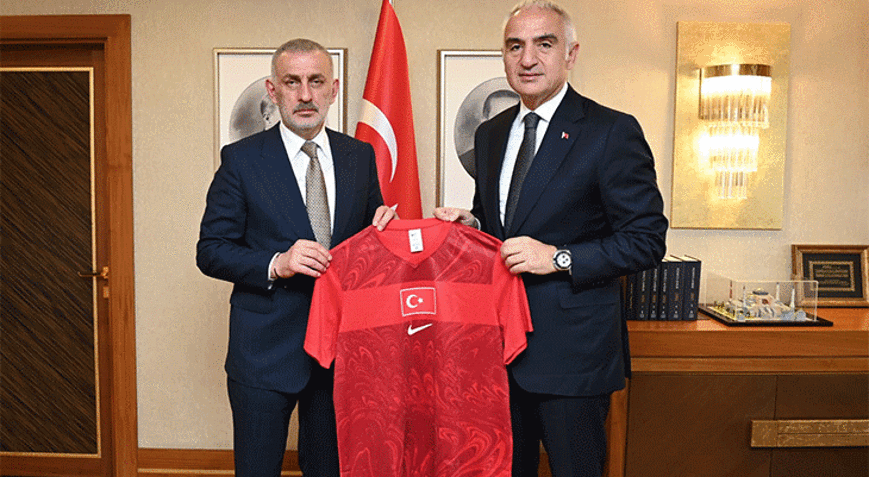 A Milli Takımın gücü turizm tanıtımına yansıyacak Futbolcularla küresel tanıtım hamlesi masada