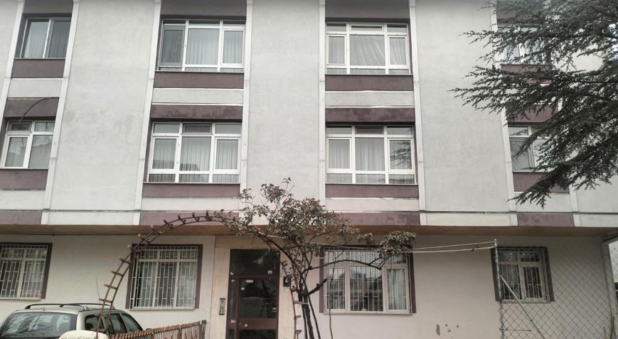 Genç çiftin tartışması kanlı bitti 19 yaşındaki kız arkadaşını vurup intihar etti