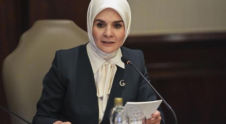 Bakan Göktaş: Oyunları kapatmak, yasaklamak gibi bir gündemimiz yok