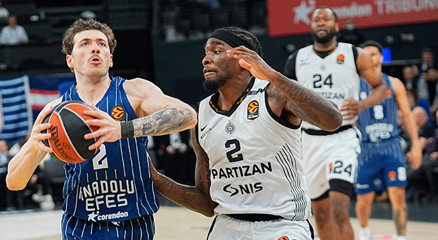 Euroleaguede Anadolu Efes uzatmalarda galip