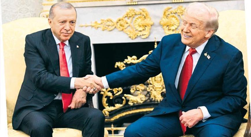 Erdoğan, Trump’la telefonda görüştü: Kundaklanmasına fırsat verilmemeli