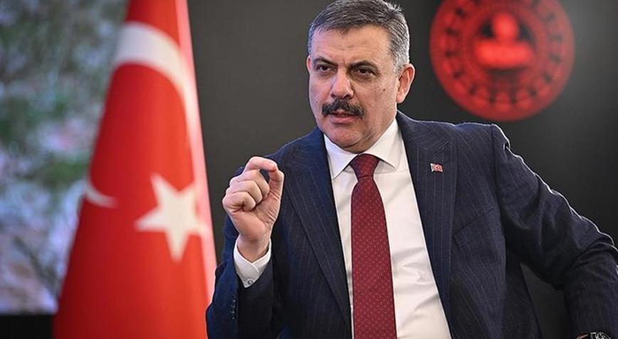 Bakan Çiftçiden yaralı polise Geçmiş olsun telefonu