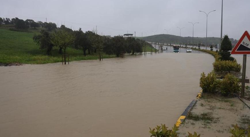 Hatay Valiliği duyurdu Antakya ilçesinde eğitime sağanak yağış engeli