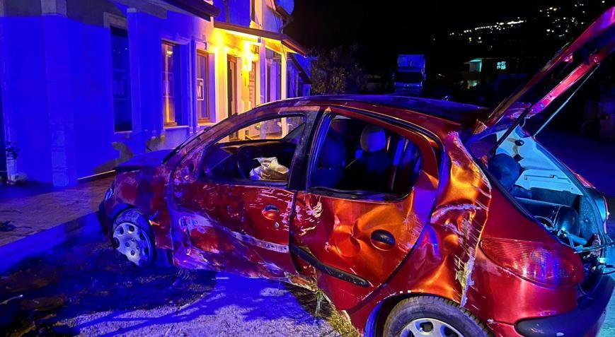 Sakarya’da feci kaza kamerada Takla atan araçta 4’ü çocuk 9 yaralı