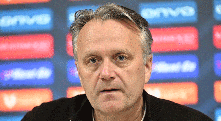 Kayserispor Teknik Direktörü Erling Moeden Fenerbahçe ve Tedescoya sert sözler