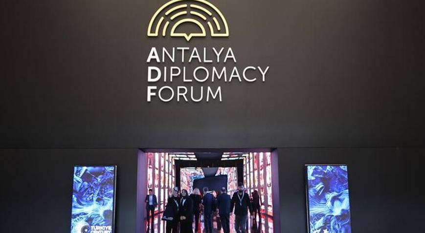 Diplomasinin nabzı Belek’te atacak