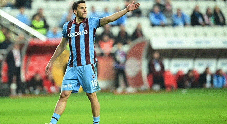 Trabzonsporda Umut Nayir, 178 dakika forma giydi