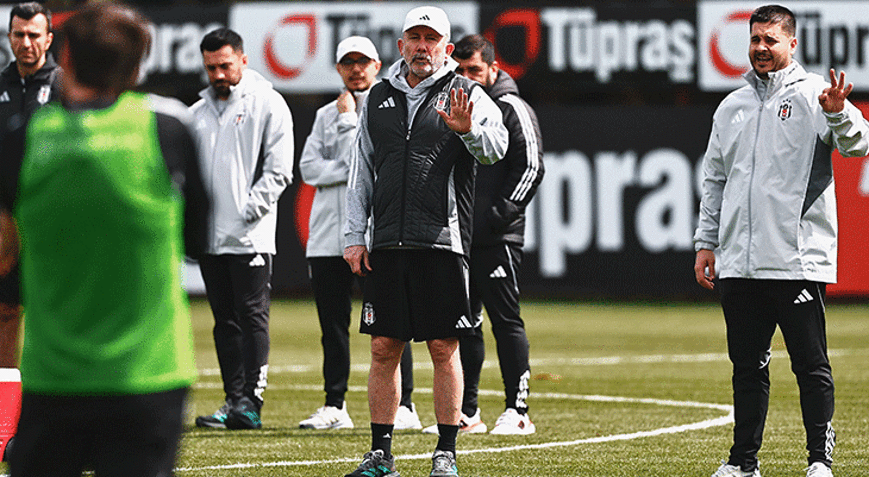 Beşiktaş, Süper Ligde Samsunspor deplasmanına hazırlanıyor