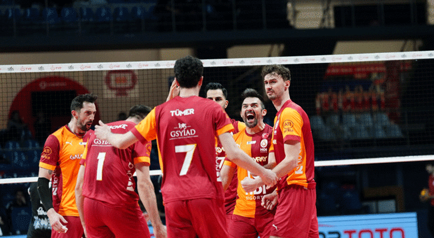 Galatasaray set vermeden kazandı ve Efeler Liginde finalin adı belli oldu