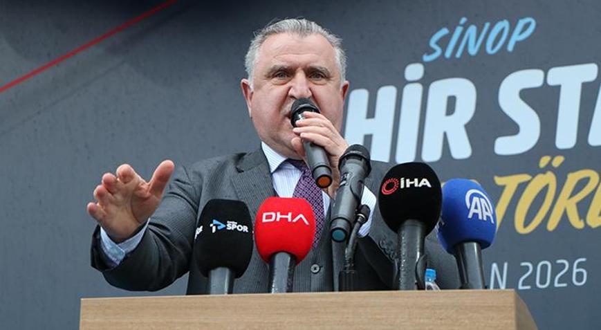Gençlik ve Spor Bakanı Bak: Çocukları kötü alışkanlıklardan uzak tutalım, spor salonlarına götürelim