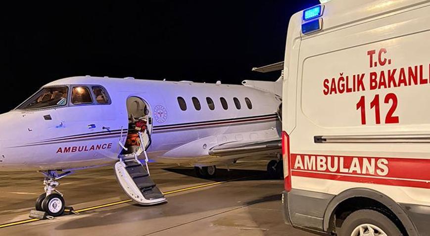Ambulans uçak 18 günlük bebek için havalandı