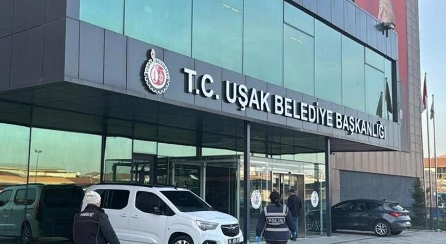 Uşak Belediyesine 2. dalga operasyon 28 kişi gözaltına alındı
