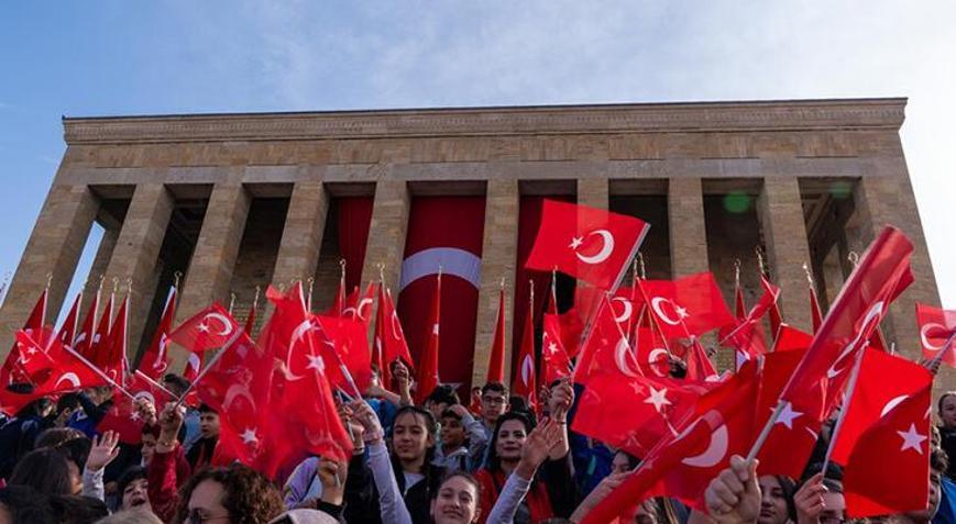 Siyasilerden 23 Nisan mesajları