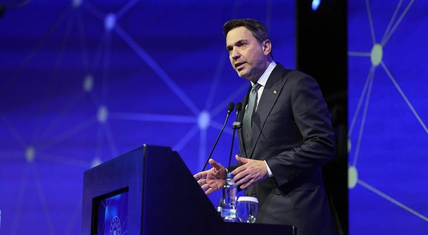 Hedef: Yeni enerji mimarisi... Bakan Bayraktar: Daha dirençli daha esnek bir piyasa hedefliyoruz