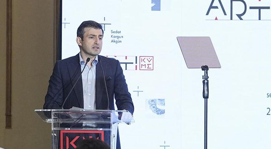 Selçuk Bayraktar: İnsan ile makine arasındaki çizgi giderek bulanıklaşıyor