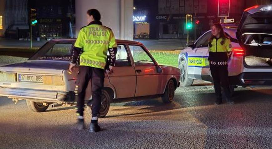 Bursa’da alkollü sürücü 10 kilometrelik kovalamaca sonrası yakalandı 400 bin TL ceza yedi