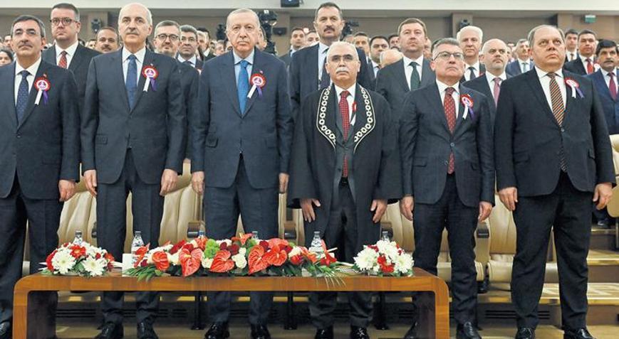 Erdoğan, AYM’nin yıl dönümü törenine katıldı