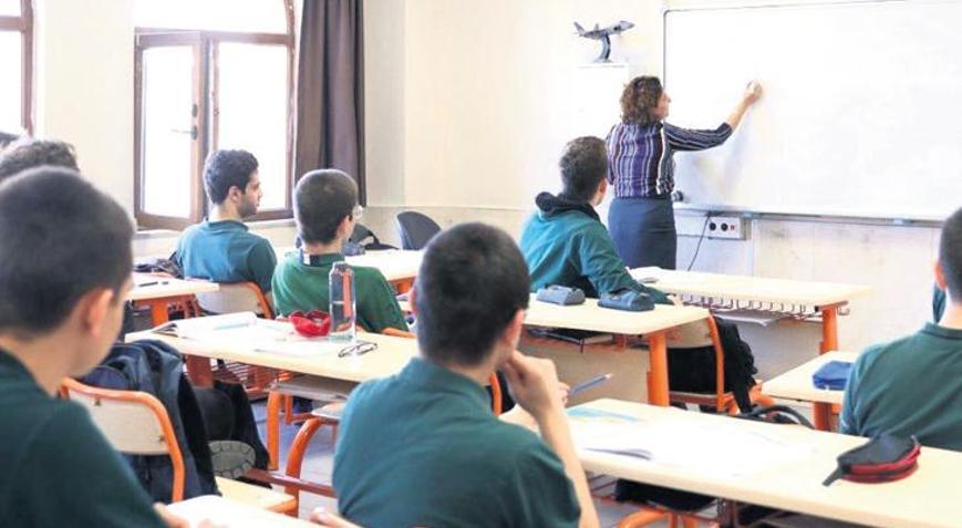 Öğretim süresi yeniden yapılandırılmalı