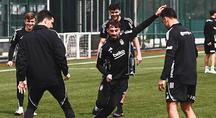 Beşiktaş, Gaziantep FK maçı kamp kadrosunu açıkladı Kafilede 3 eksik