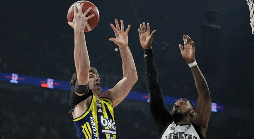 Fenerbahçe-Beşiktaş maçı ertelendi