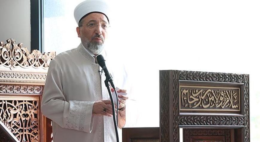 Diyanet İşleri Başkanı Arpaguştan Pariste dijital çağ uyarısı
