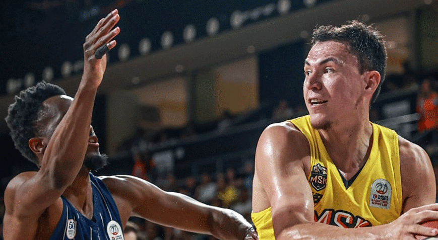 Anadolu Efes, Mersinsporu son çeyrekte mağlup etti