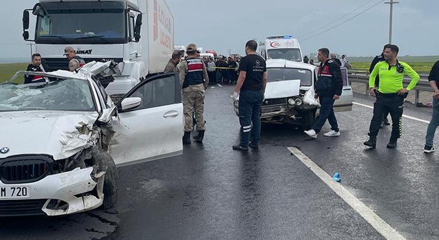 Şanlıurfa Siverekte zincirleme kaza: 2 kişi hayatını kaybetti 2 kişi yaralı