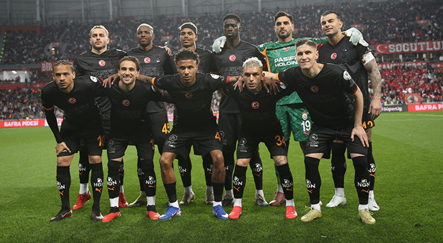 Galatasarayda sezon sonu ayrılık kararı Tecrübeli ismin bileti kesildi
