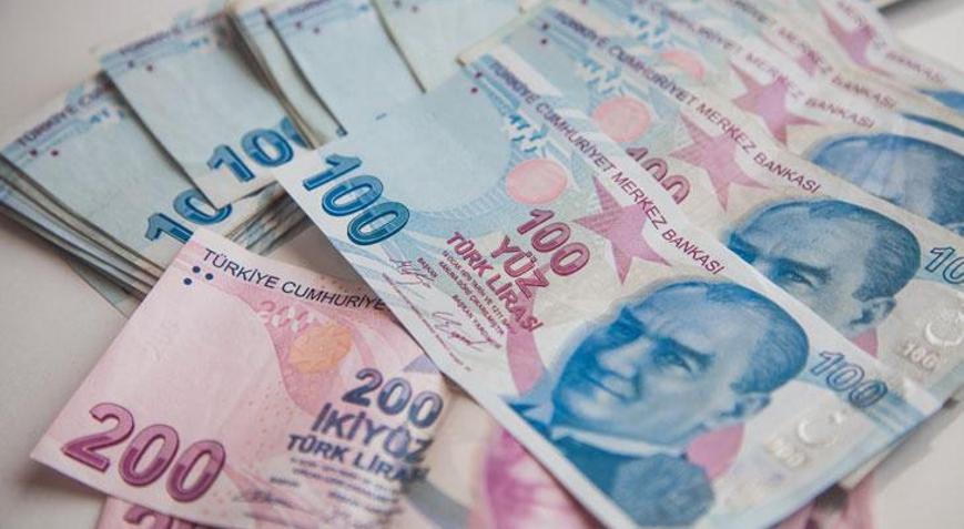 Milyonlarca asgari ücretli merakla bekliyordu: AK Partiden ara zam açıklaması