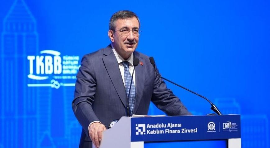 İstanbulu küresel ölçekte bir katılım finans merkezi haline getirmek için politikalarımızı sürdüreceğiz