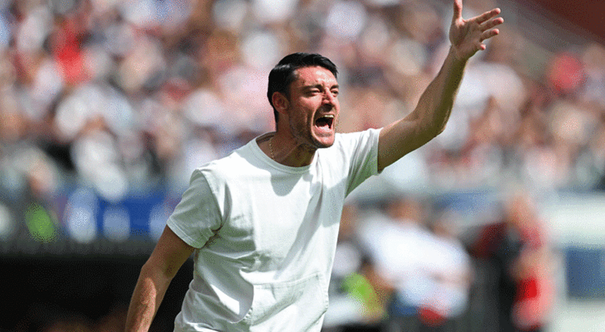Eintracht Frankfurtta Albert Riera gelişmesi Ayrılık iddiası