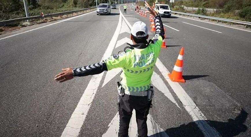 İstanbul emniyeti duyurdu Bakırköyde bazı yollar yarın trafiğe kapatılıyor