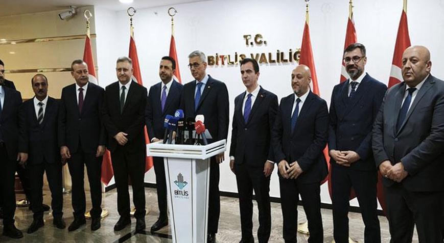 Sağlık Bakanı Memişoğlu Bitliste: Şehirden hasta sevki bitecek