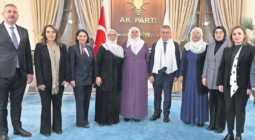 ‘Barış Anneleri’nden siyasi partilere ziyaret