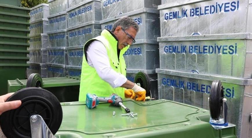 Gemlik’te temizlikte tasarruf ve yeni nesil konteyner dönüşümü
