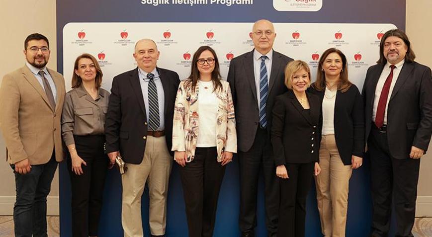 Sağlık okuryazarlığını desteklemek amacıyla beslenme ve sağlık iletişimi programı paylaşıldı