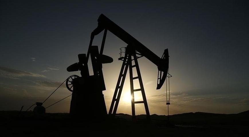 Brent petrolün varili 100 doların üzerinde işlem görüyor